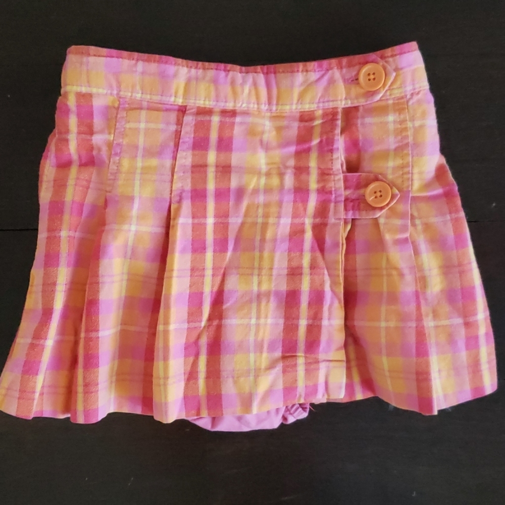 GIRL'S GAP ORANGE AND PINK PLAID MINI SKIRT
